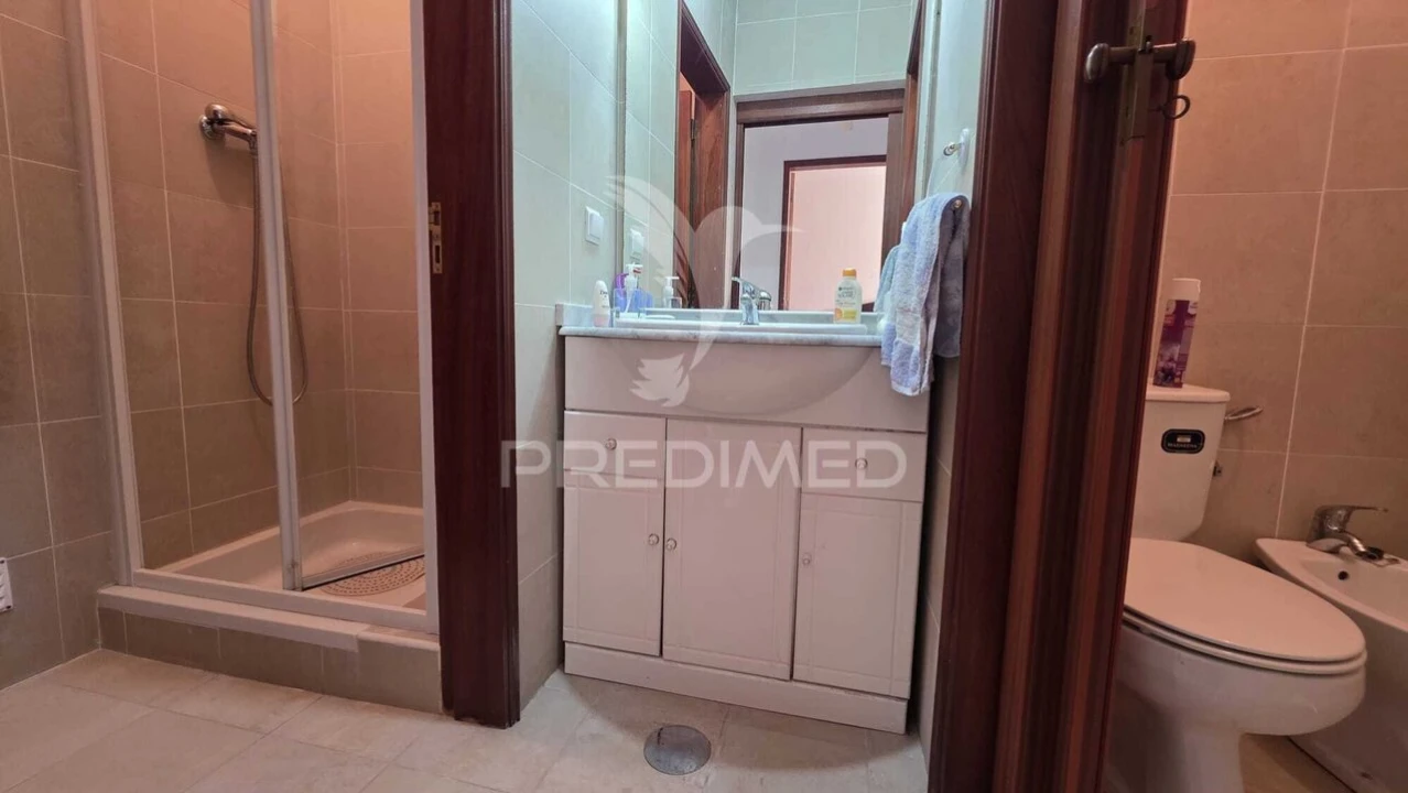 Moradia T4 para Venda em Sines Foto 6