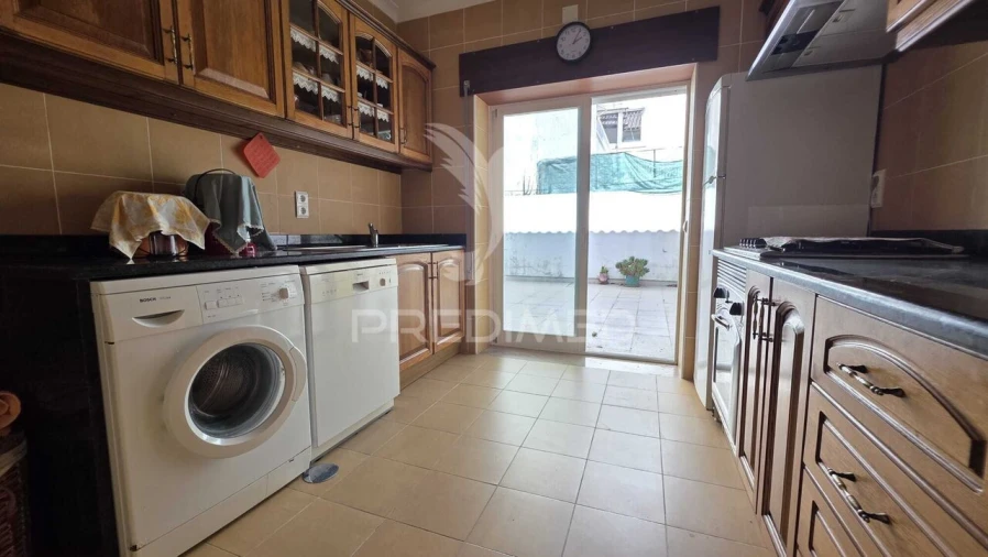 Moradia T4 para Venda em Sines Foto 12