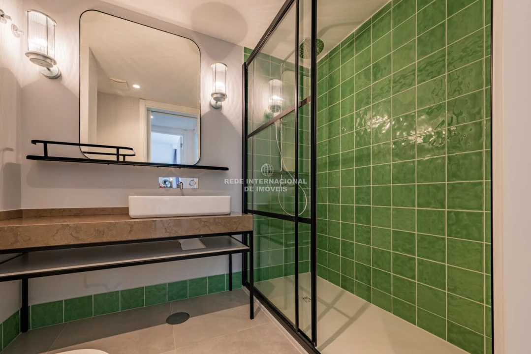 Apartamento T2 para Venda em Sines Foto 17