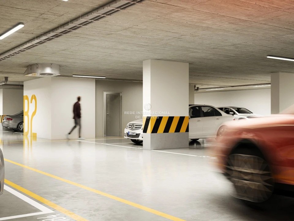 Apartamento T4 para Venda em Loures Foto 2