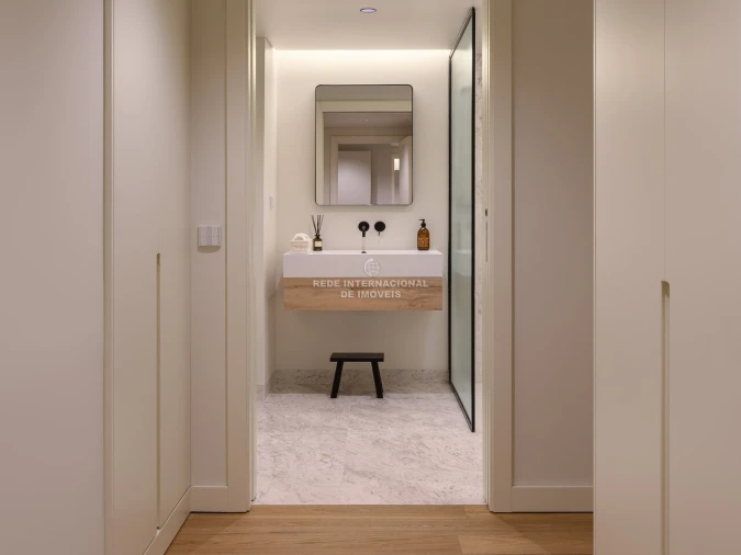 Apartamento T3 para Venda em Alvalade Foto 6