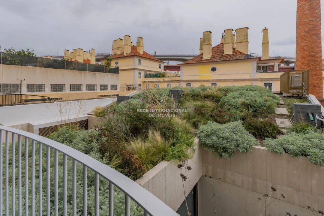 Apartamento T2 para Venda em Alcantara Foto 14