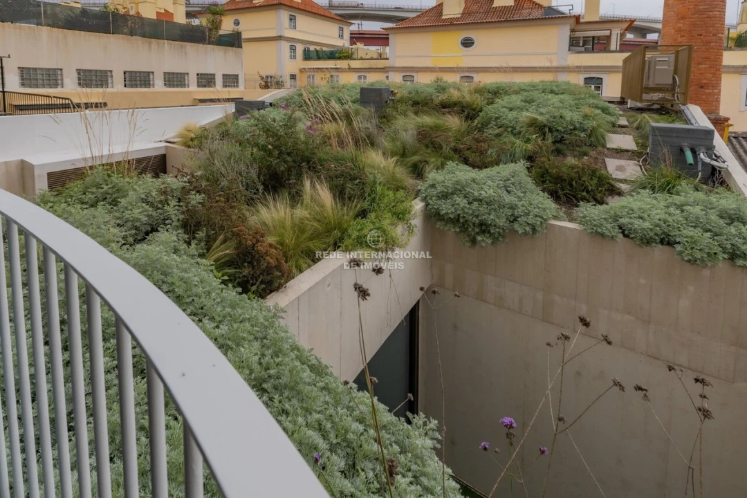 Apartamento T2 para Venda em Alcantara Foto 36