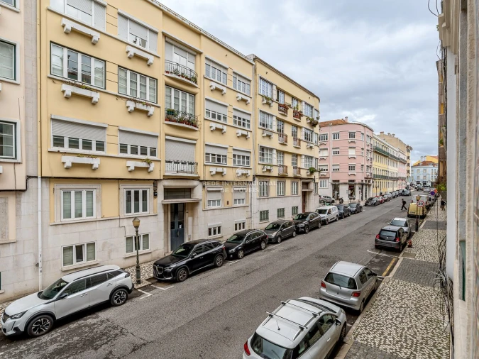 Apartamento T2 para Venda em Alcantara Foto 24