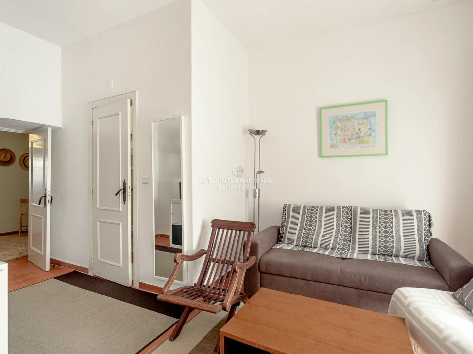 Moradia T7 para Venda em Carnide Foto 28