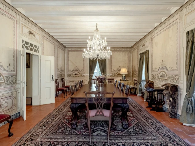 Moradia T7 para Venda em Carnide Foto 21