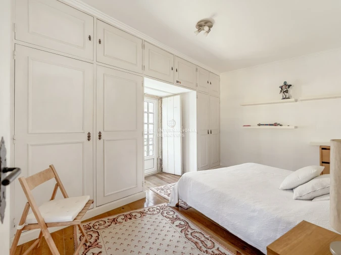 Moradia T7 para Venda em Carnide Foto 5