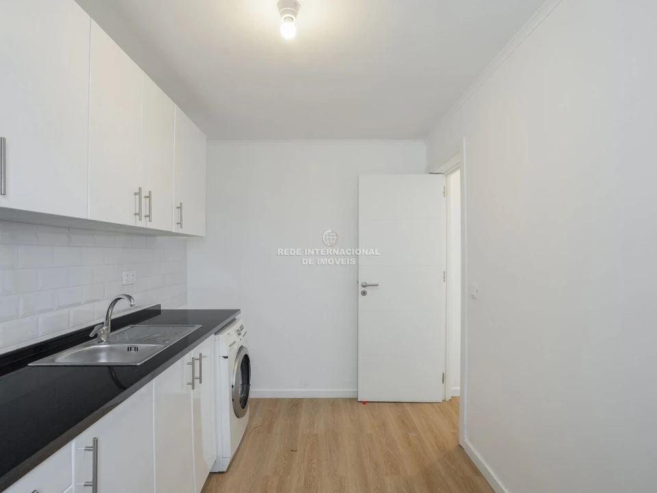 Prédio para Venda em Alcabideche Foto 21