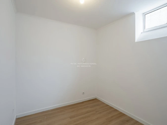 Prédio para Venda em Alcabideche Foto 9