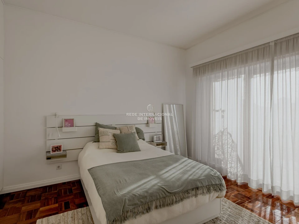 Apartamento T7 para Venda em Avenidas Novas Foto 19