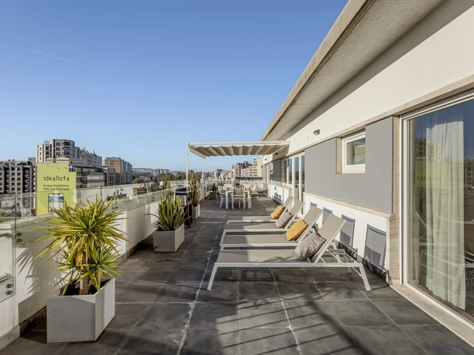 Apartamento T7 para Venda em Avenidas Novas Foto 4