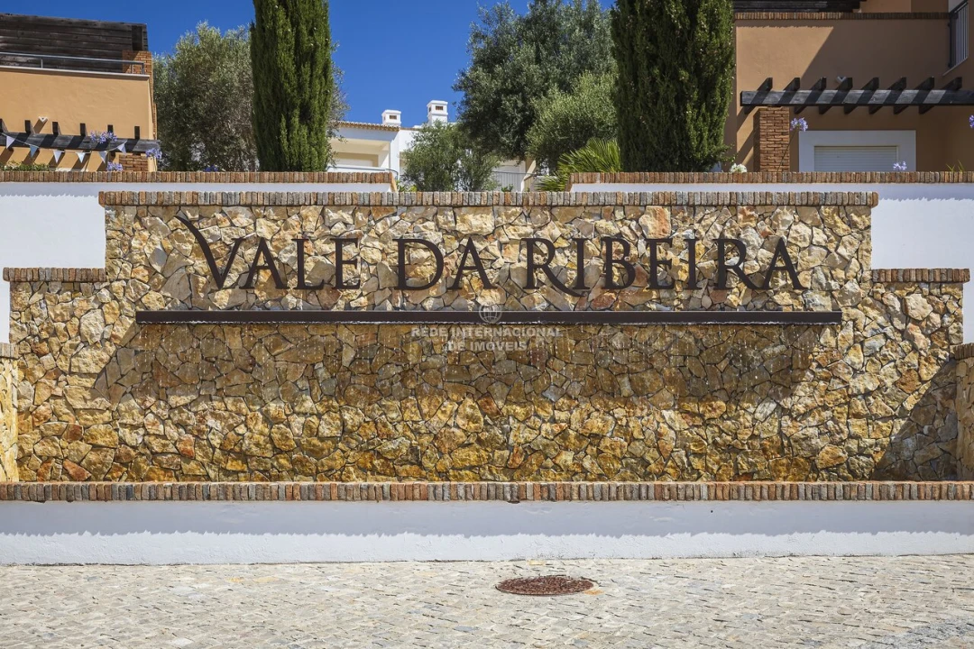 Terreno para Venda em Mexilhoeira Grande Foto 9