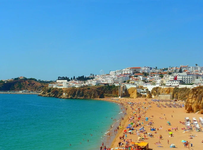 Moradia T4 para Venda em Albufeira e Olhos de Água Foto 6