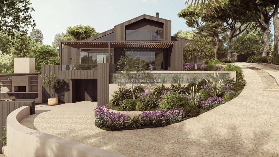 Moradia T4 para Venda em Colares Foto 9