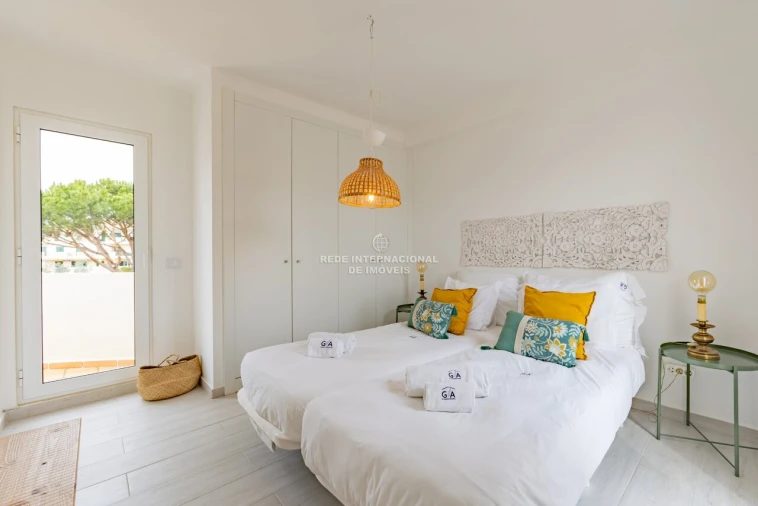 Moradia T3 para Venda em Quarteira Foto 12