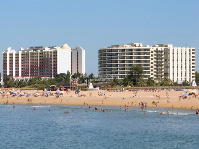 Moradia T3 para Venda em Quarteira Foto 8