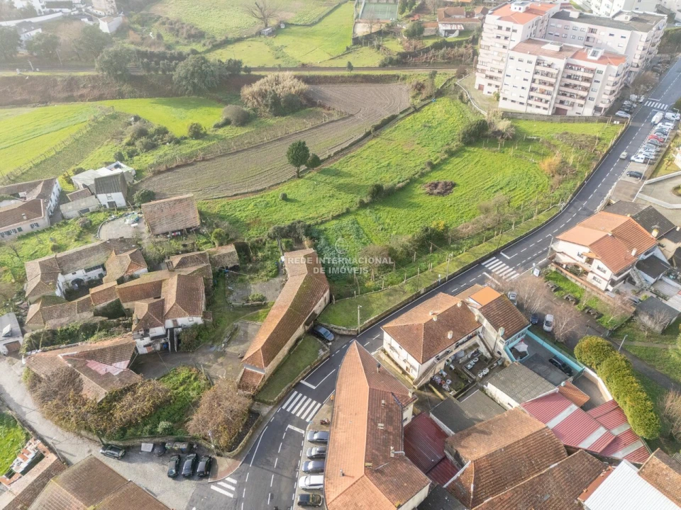 Terreno para Venda em Rio Tinto Foto 3