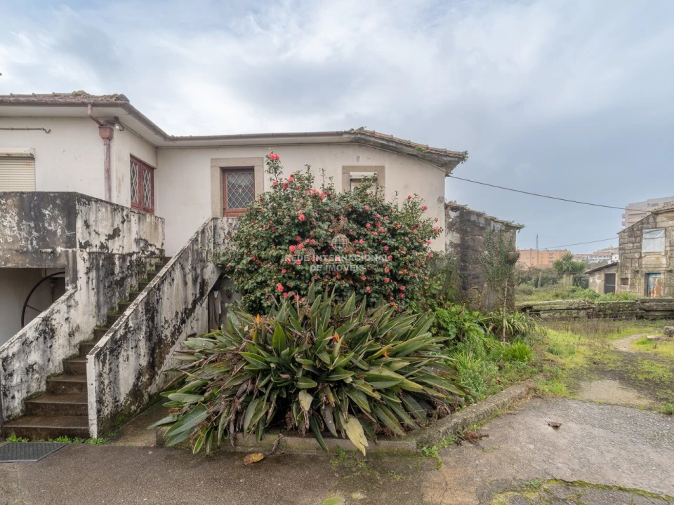 Terreno para Venda em Rio Tinto Foto 9