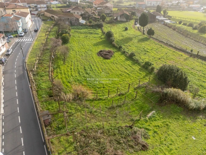 Terreno para Venda em Rio Tinto Foto 1