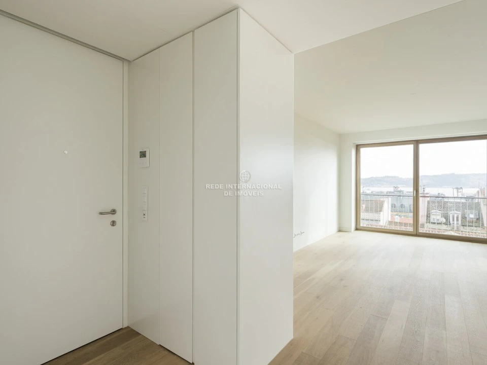 Apartamento T2 para Venda em Estrela Foto 7