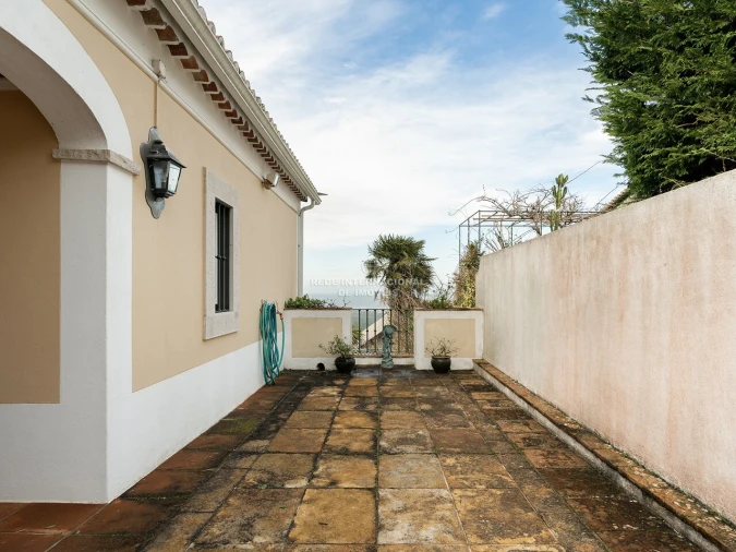 Moradia T3 para Venda em Colares Foto 32