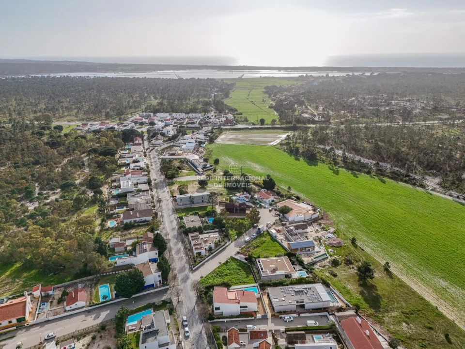 Moradia T4 para Venda em Comporta Foto 2