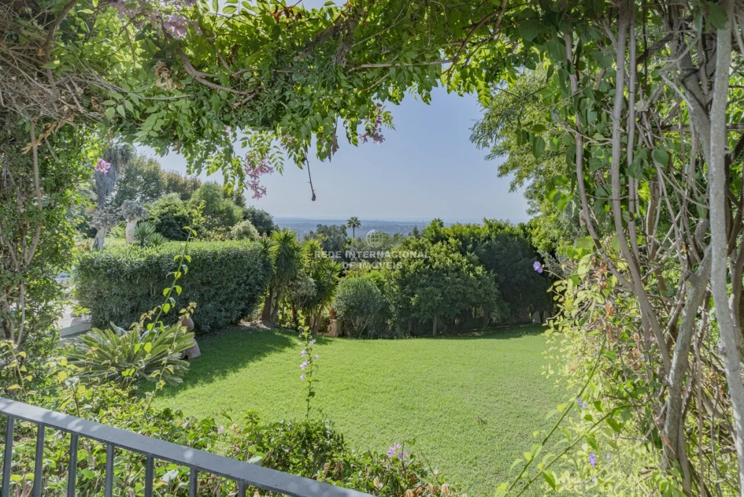 Moradia T7 para Venda em Boliqueime Foto 33