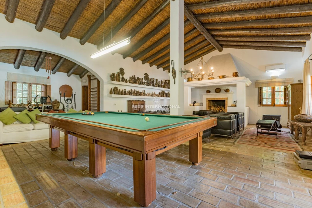 Moradia T7 para Venda em Boliqueime Foto 9