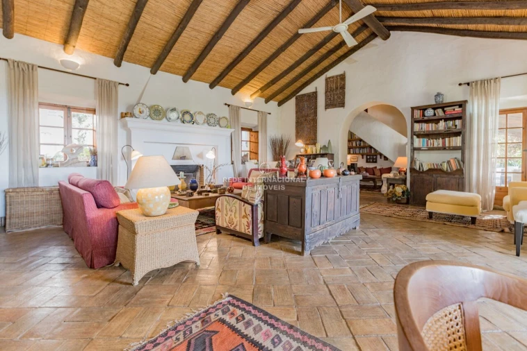 Moradia T7 para Venda em Boliqueime Foto 14