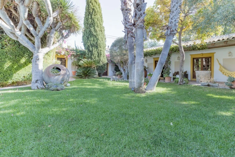 Moradia T7 para Venda em Boliqueime Foto 19