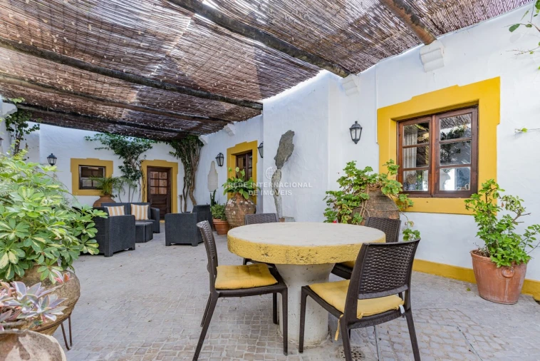 Moradia T7 para Venda em Boliqueime Foto 18