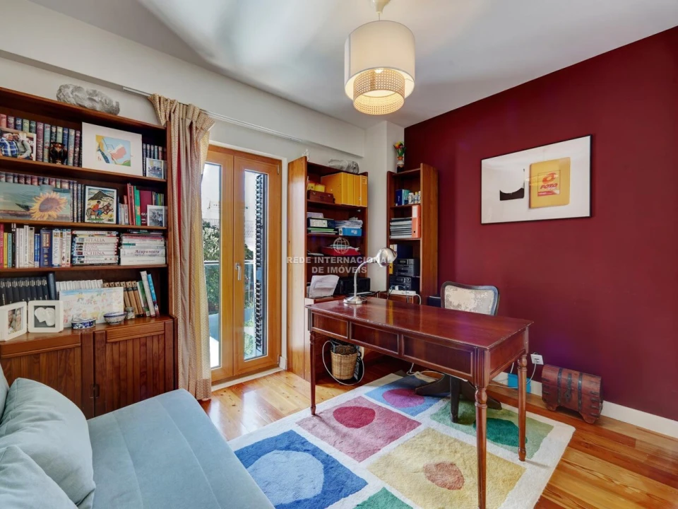 Moradia T5 para Venda em Ajuda Foto 28