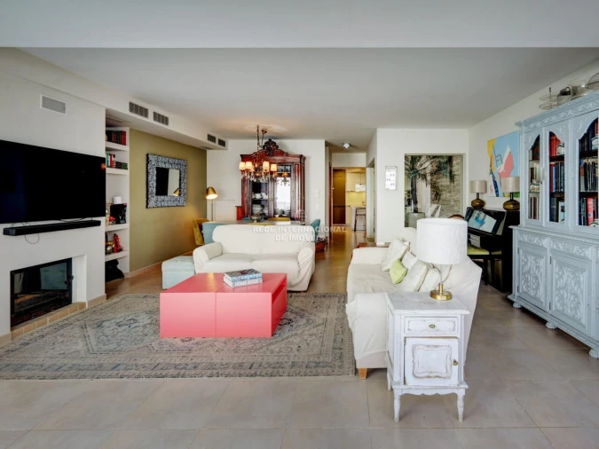 Moradia T5 para Venda em Ajuda Foto 21