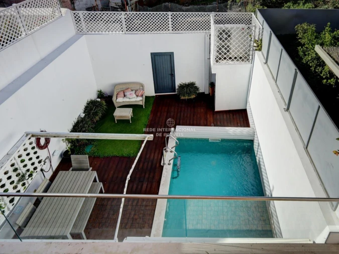 Moradia T5 para Venda em Ajuda Foto 19