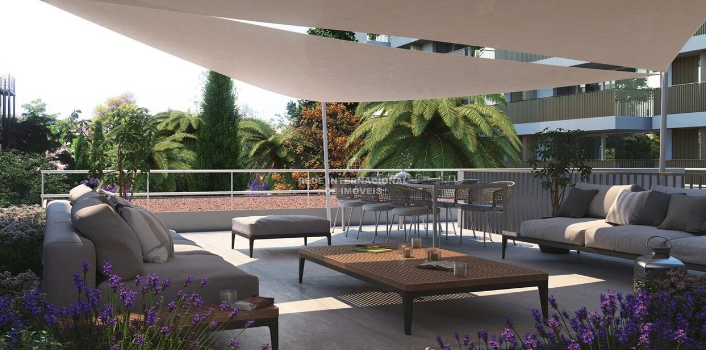 Apartamento T3 para Venda em Santo António Foto 1