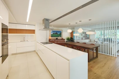 Apartamento T3 para Venda em Santo António