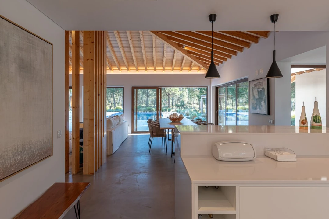 Moradia T4 para Venda em Comporta Foto 10