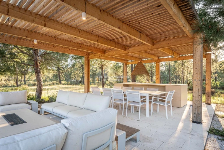 Moradia T4 para Venda em Comporta Foto 13