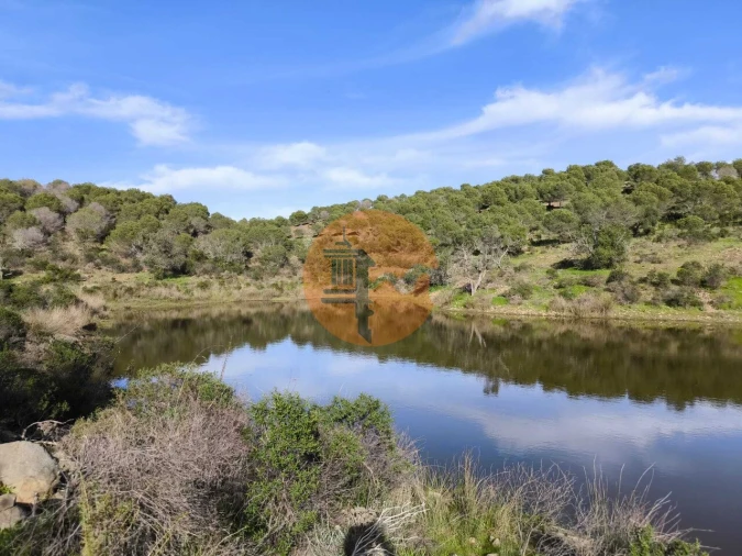 Terreno para Venda em Odeleite Foto 1