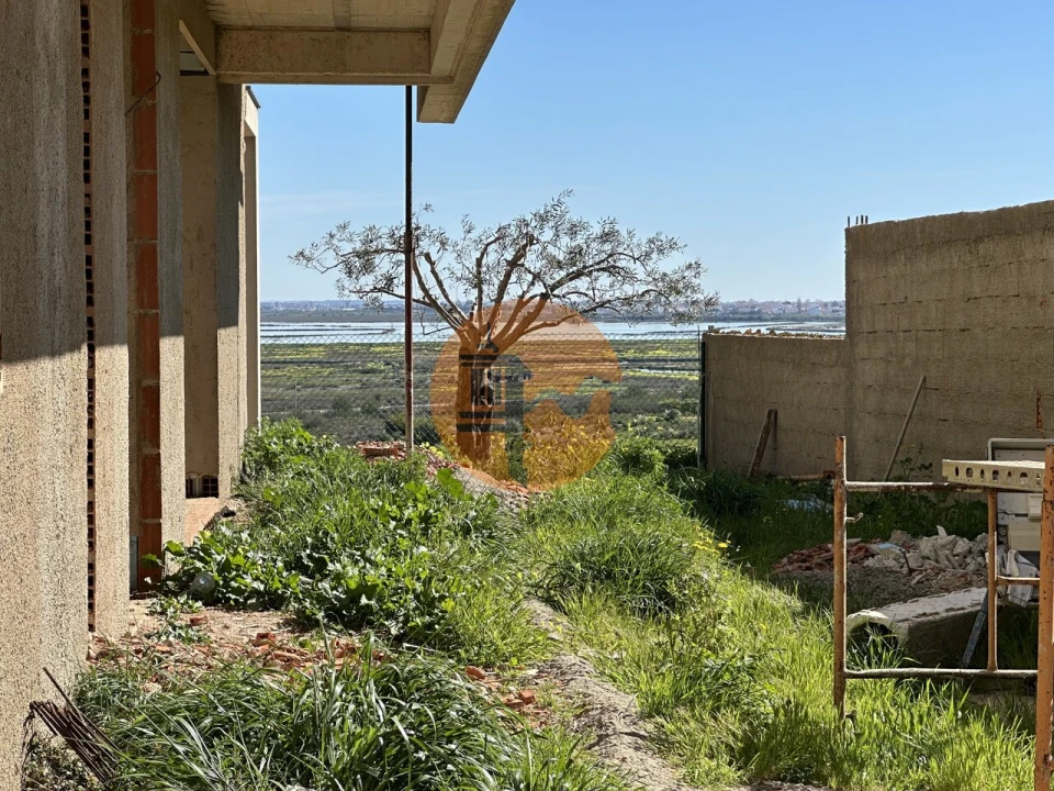 Moradia T3 para Venda em Altura Foto 6