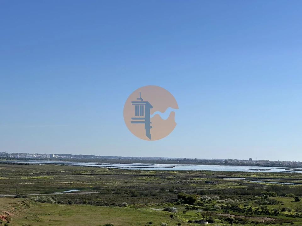 Moradia T3 para Venda em Altura Foto 53