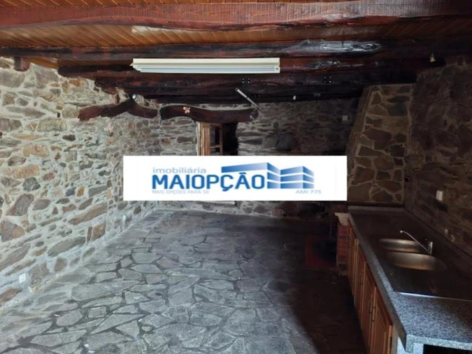 Moradia T0 para Venda em Baçal Foto 2