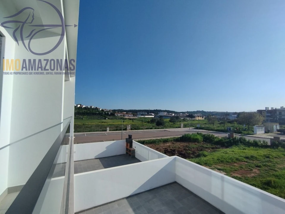 Moradia T3 para Venda em Silves Foto 10