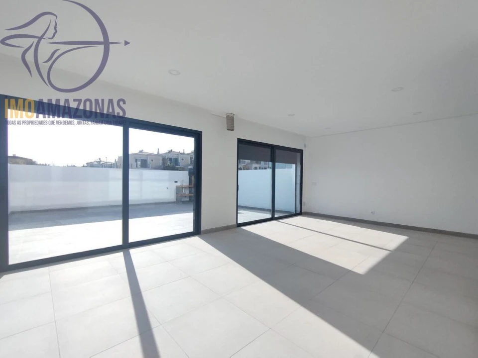 Moradia T3 para Venda em Silves Foto 13