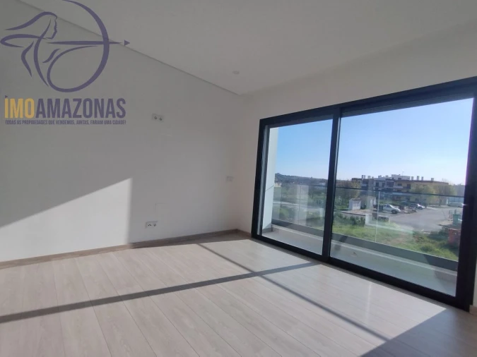 Moradia T3 para Venda em Silves Foto 33