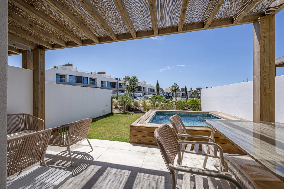 Apartamento T3 para Venda em Porto Covo Foto 2