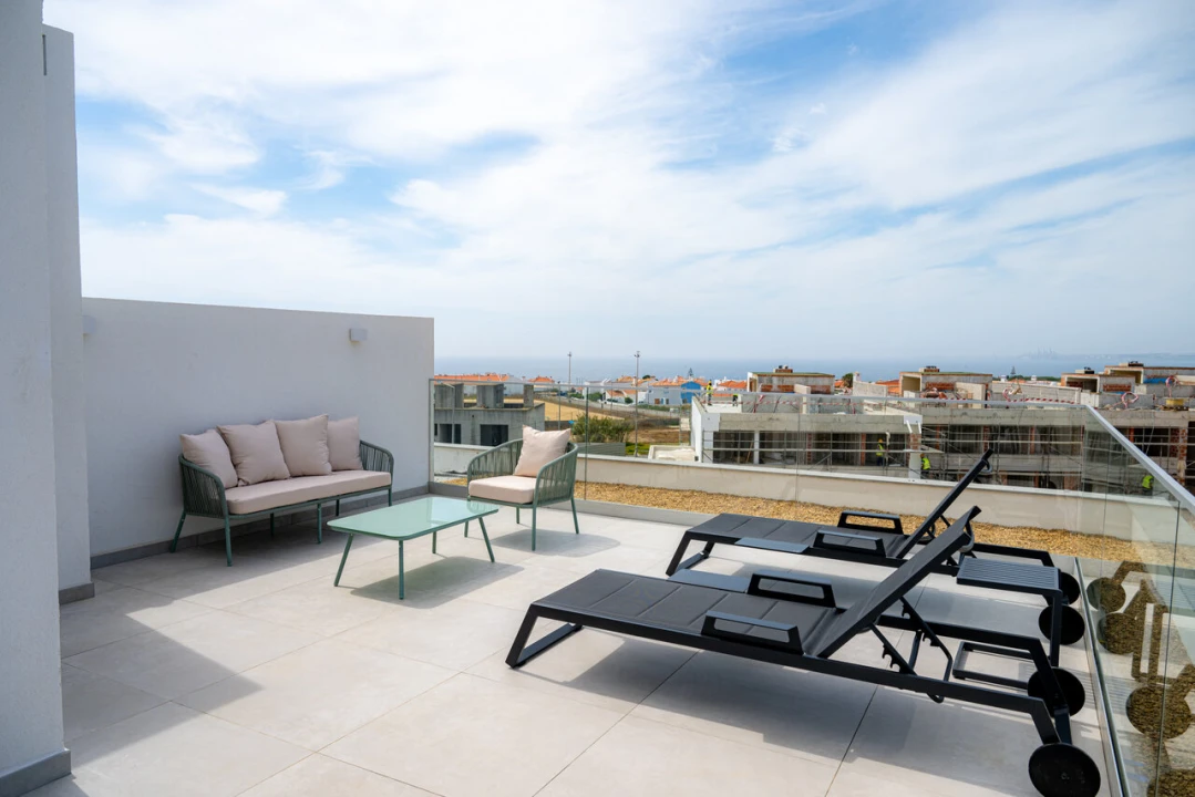 Apartamento T2 para Venda em Porto Covo Foto 2