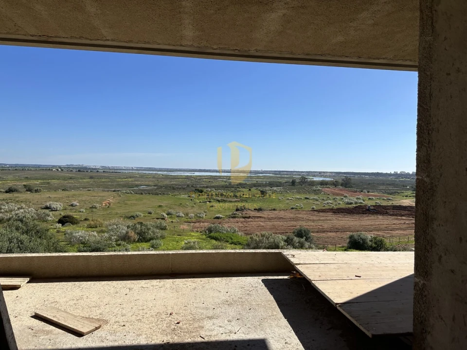 Moradia T3 para Venda em Altura Foto 4