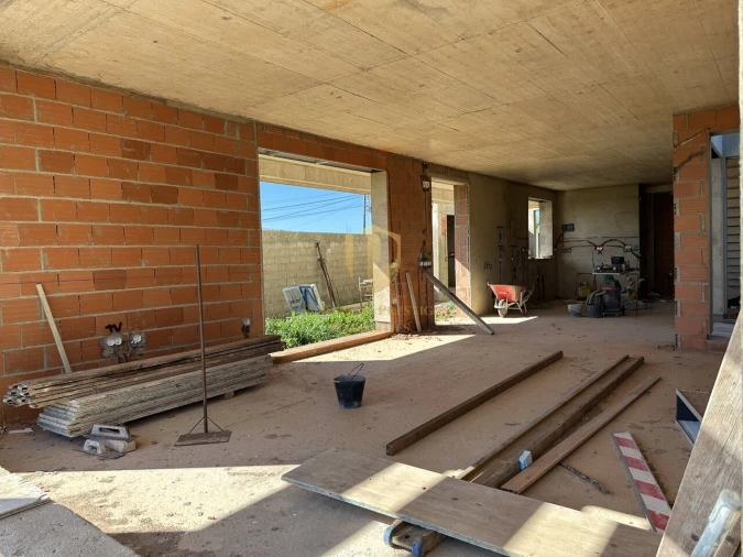 Moradia T3 para Venda em Altura Foto 3