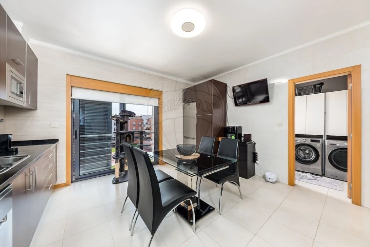 Apartamento T3 para Venda em Pinhal Novo Foto 9